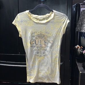 Guess womans t-shirt